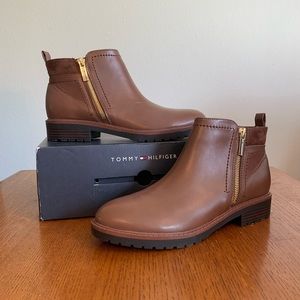 Tommy Hilifiger Women's Fawn Booties